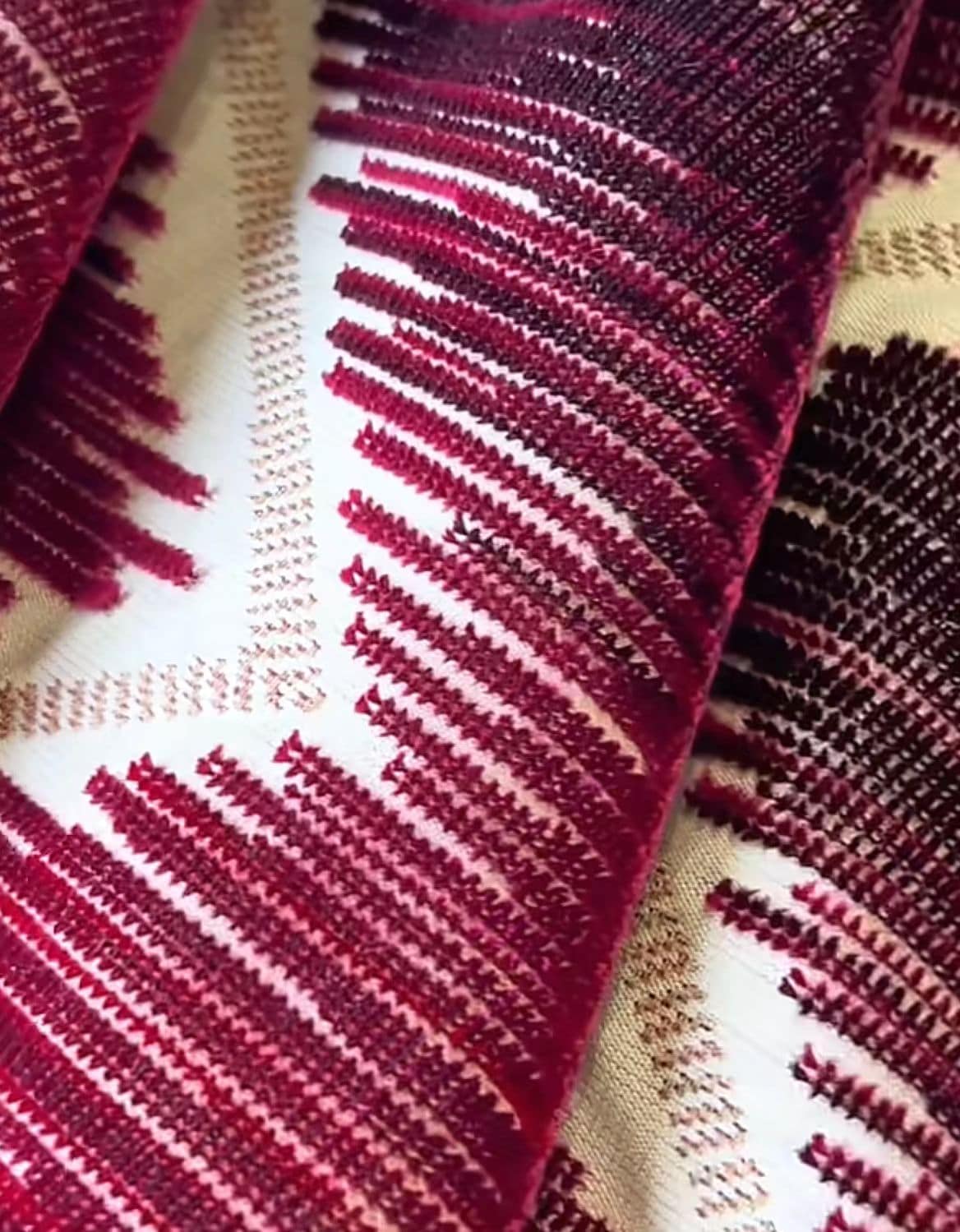 JBL Υψηλής ποιότητας Jacquard Velvet Fabric Fashion Νέα συλλογή Interlaced Lines Pattern Morden Style Jacquard Velvet για καναπέ