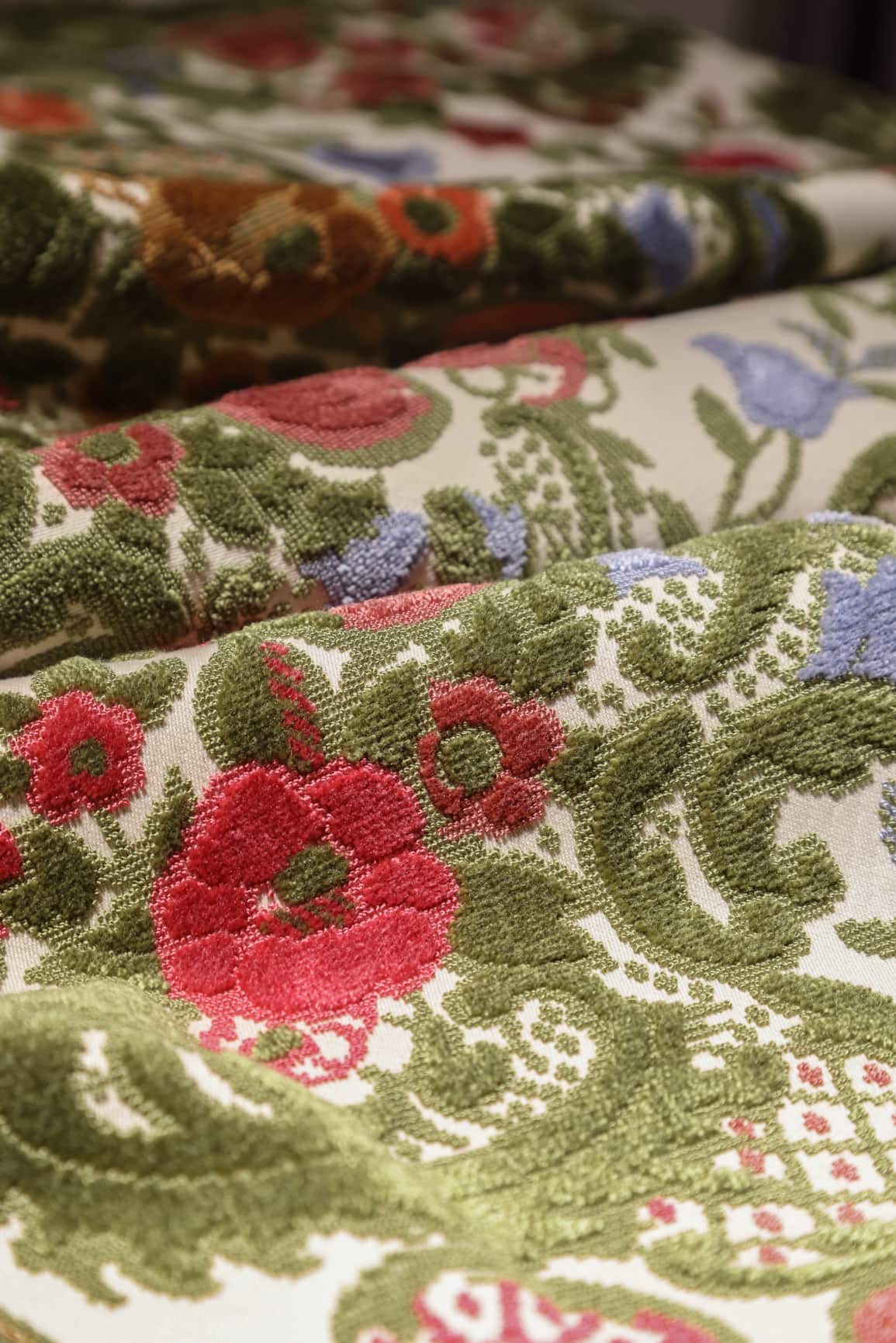 JBL Jacquard Velvet Προσαρμογή Πολύχρωμο Floral Δωρεάν Δείγμα Ύφασμα Cut-Pile Πολυτελές ύφασμα σπιτιού για καναπέ